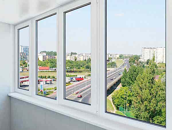 Установка пластиковых окон на балконе