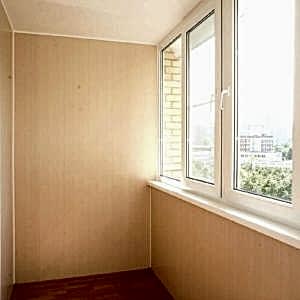 Внутренняя отделка балкона пластиковыми панелями